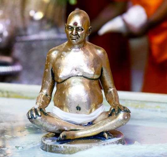 Bhagwan Nityanand Bronze Statue – Aasana Pose (Palkhi Murti Replica) image 1