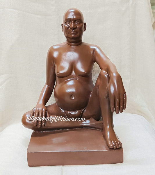 Bhagwan Nityanand Statue – Exquisite Craftsmanship in Fiber image 0